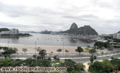 Vista panorâmica tirada do Praia Shopping em Botafogo